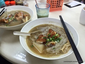 Noodle with Pepper Soup with Barbecued Lemongrass Chicken Steak (HK$38); Singapore and Malaysia Canteen